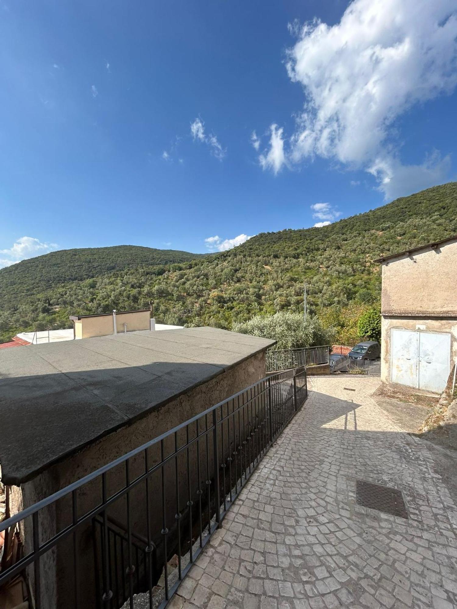 Apartamento La Casa Della Rocca Roccantica Exterior foto