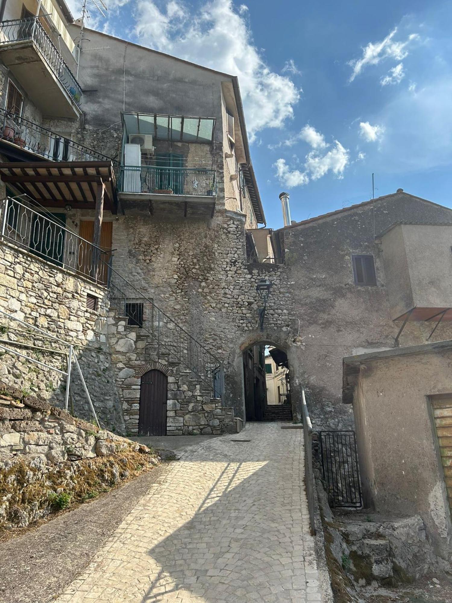 Apartamento La Casa Della Rocca Roccantica Exterior foto