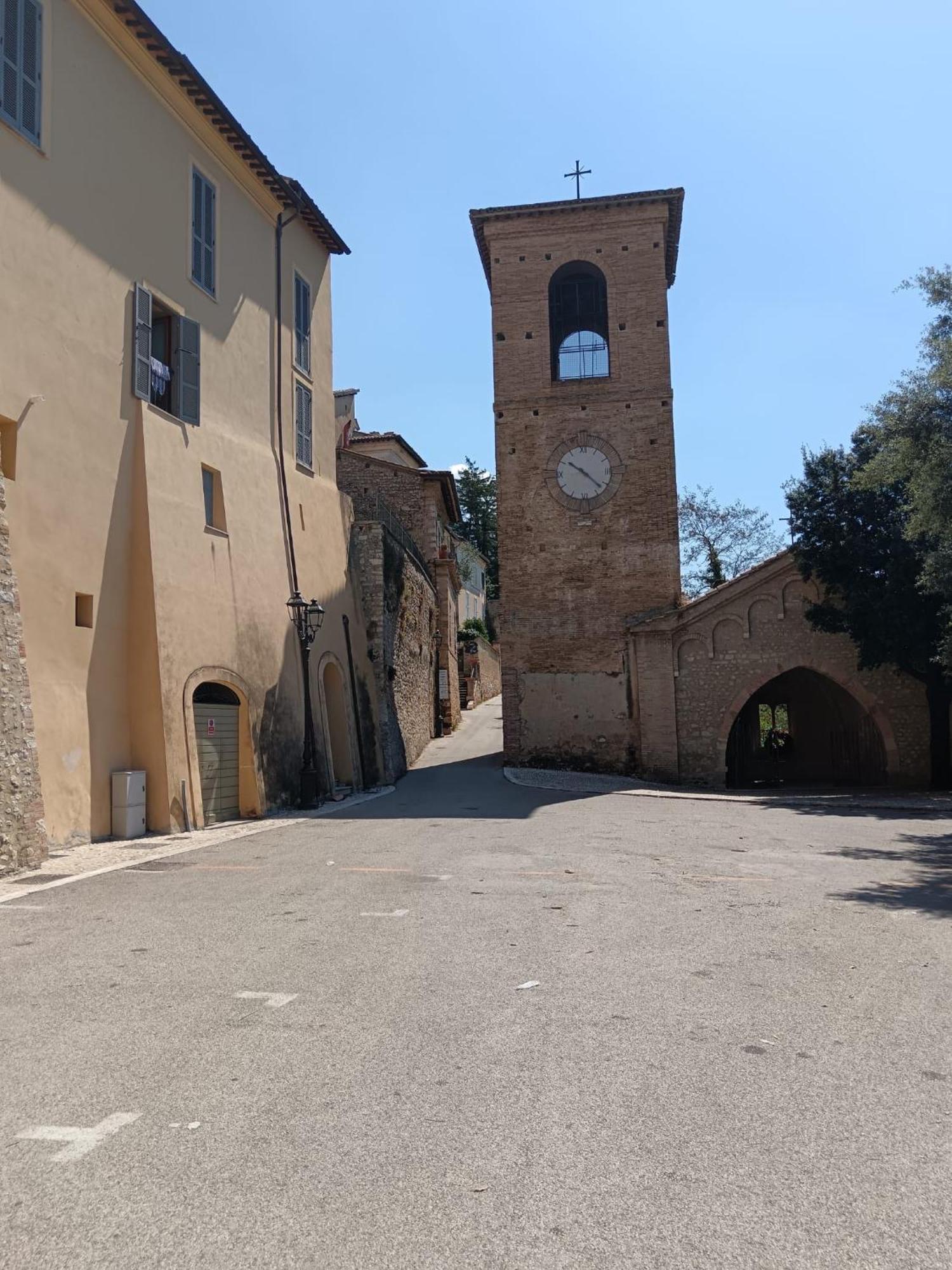 Apartamento La Casa Della Rocca Roccantica Exterior foto