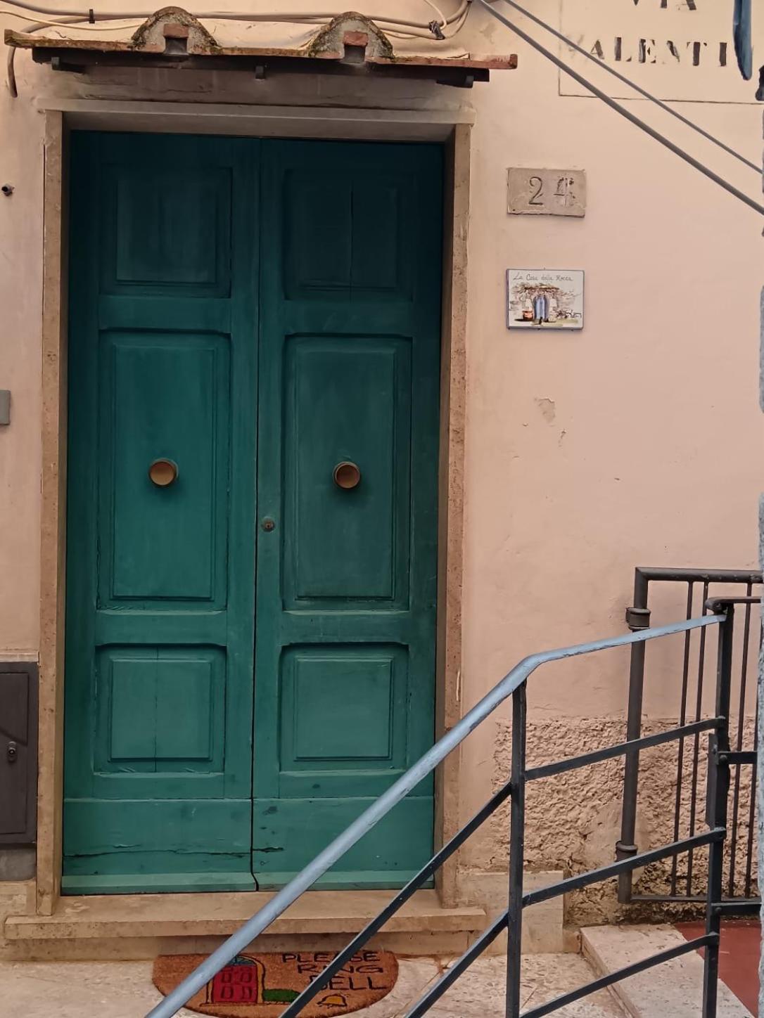 Apartamento La Casa Della Rocca Roccantica Exterior foto